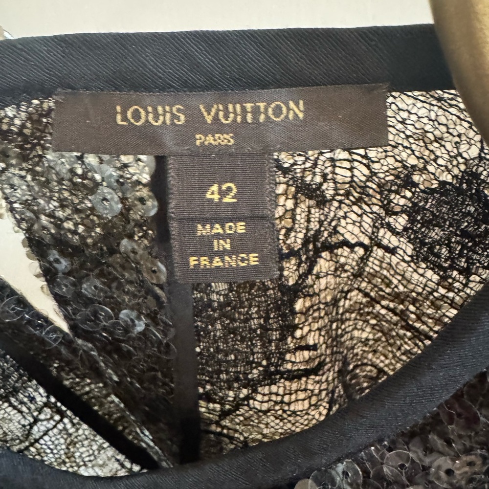 Louis Vuitton Gray/Black Sequin 3/4 Sleeve Blouse - Picture 7 of 8